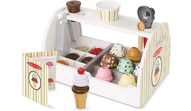 Melissa & Doug ice cream parlour