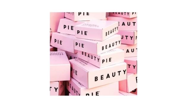 Beauty Pie beauty box