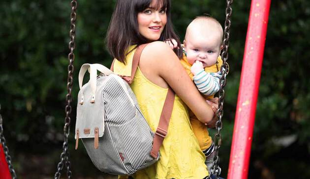 Babymel Robyn baby with mum