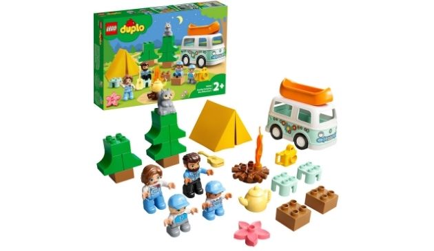 DUPLO family camping set