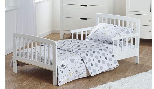 Kinder Valley kids' bed