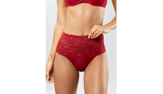 woman in lace briefs