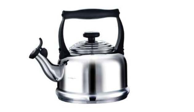 Le Creuset kettle