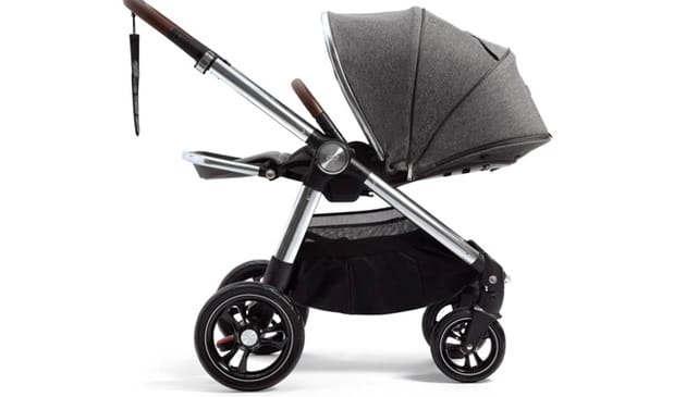 Mamas and papas ocarro from side
