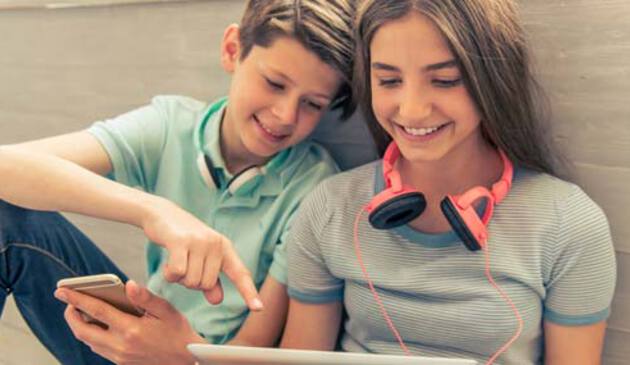 Teens on ipad