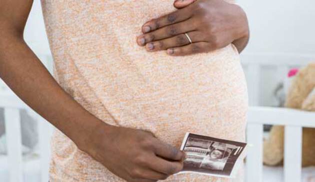 Woman ultrasound scan